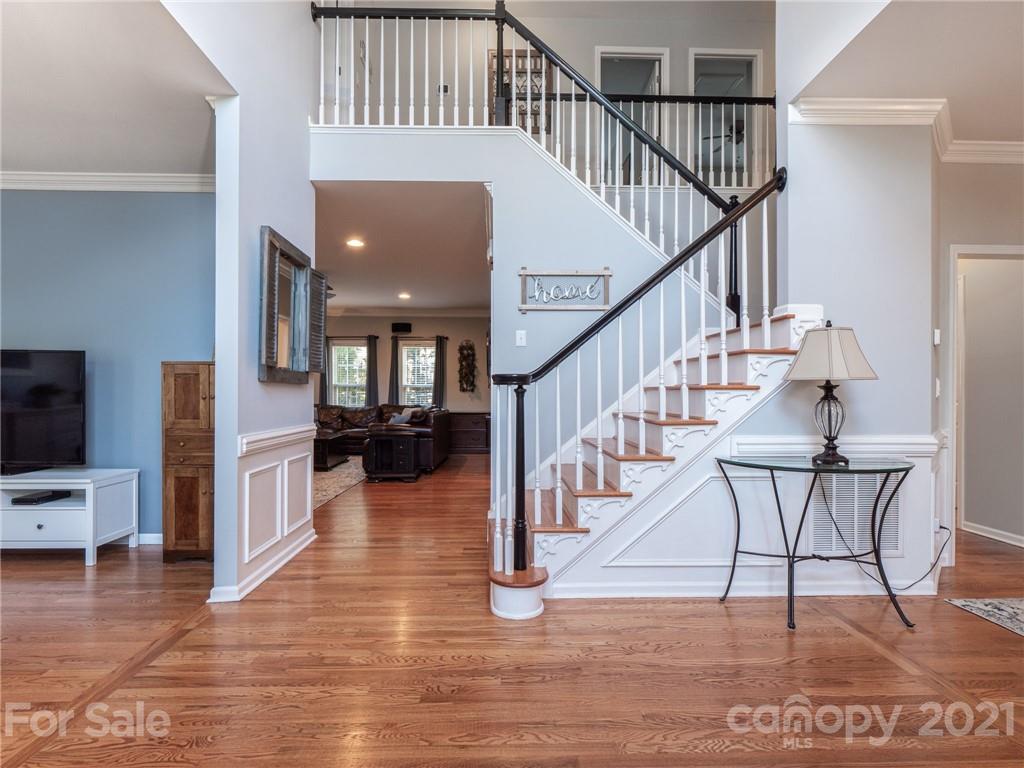 12025 Farnborough Road Huntersville, NC 28078 - Photo 4 of 43 Gallery Image 4