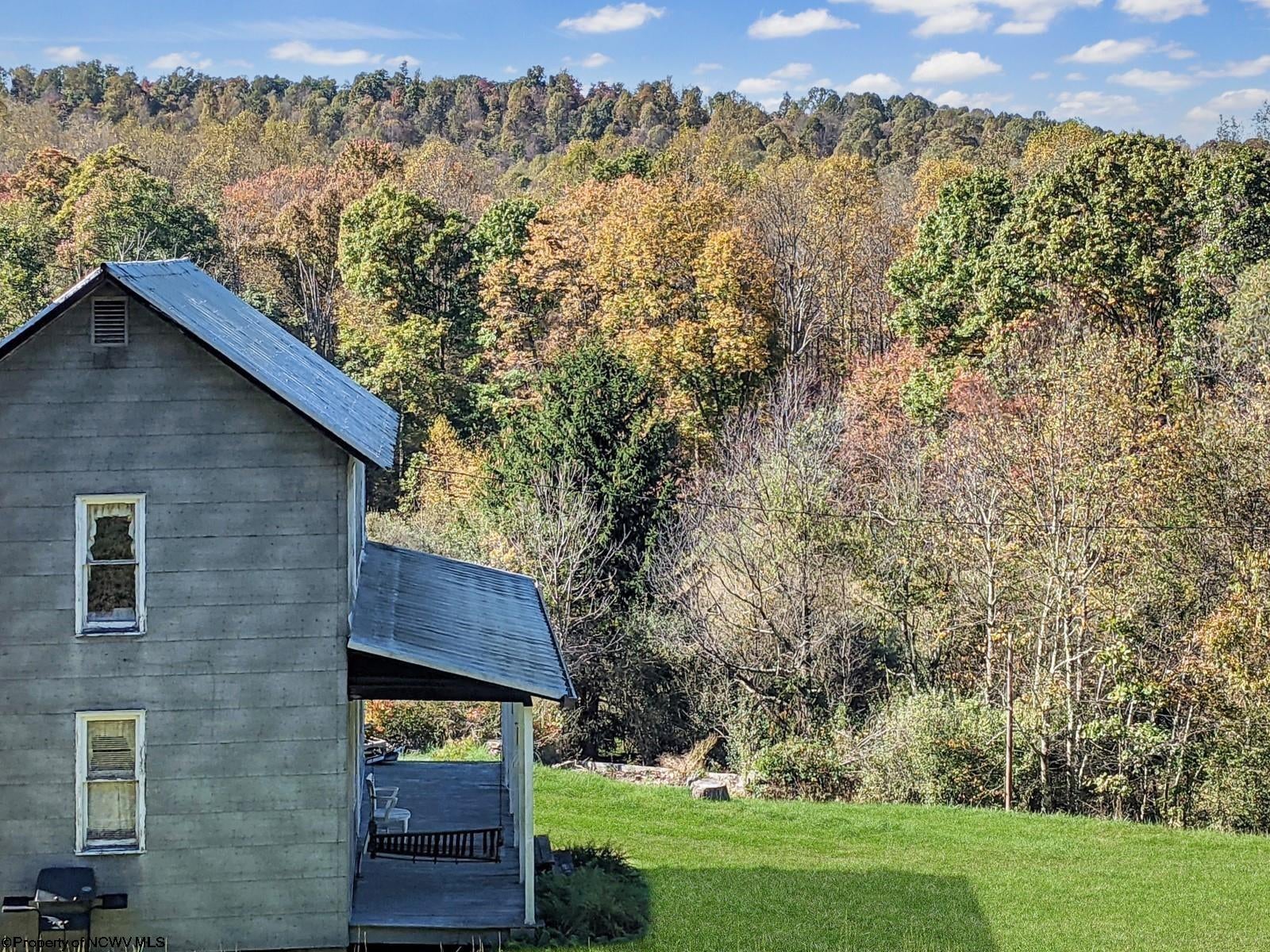 269 Co Rte 14/12 Albright, WV 26519 - Photo 4 of 14 Gallery Image 4
