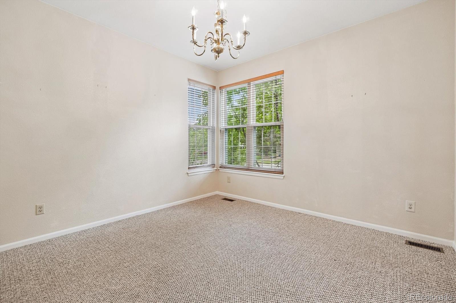 2364 Weatherstone Circle Highlands Ranch, CO 80126 - Photo 24 of 50 Gallery Image 24
