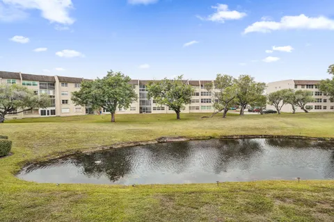 $295,000 | 2551 Northwest 103rd Avenue, Unit 202, Sunrise, FL 33322