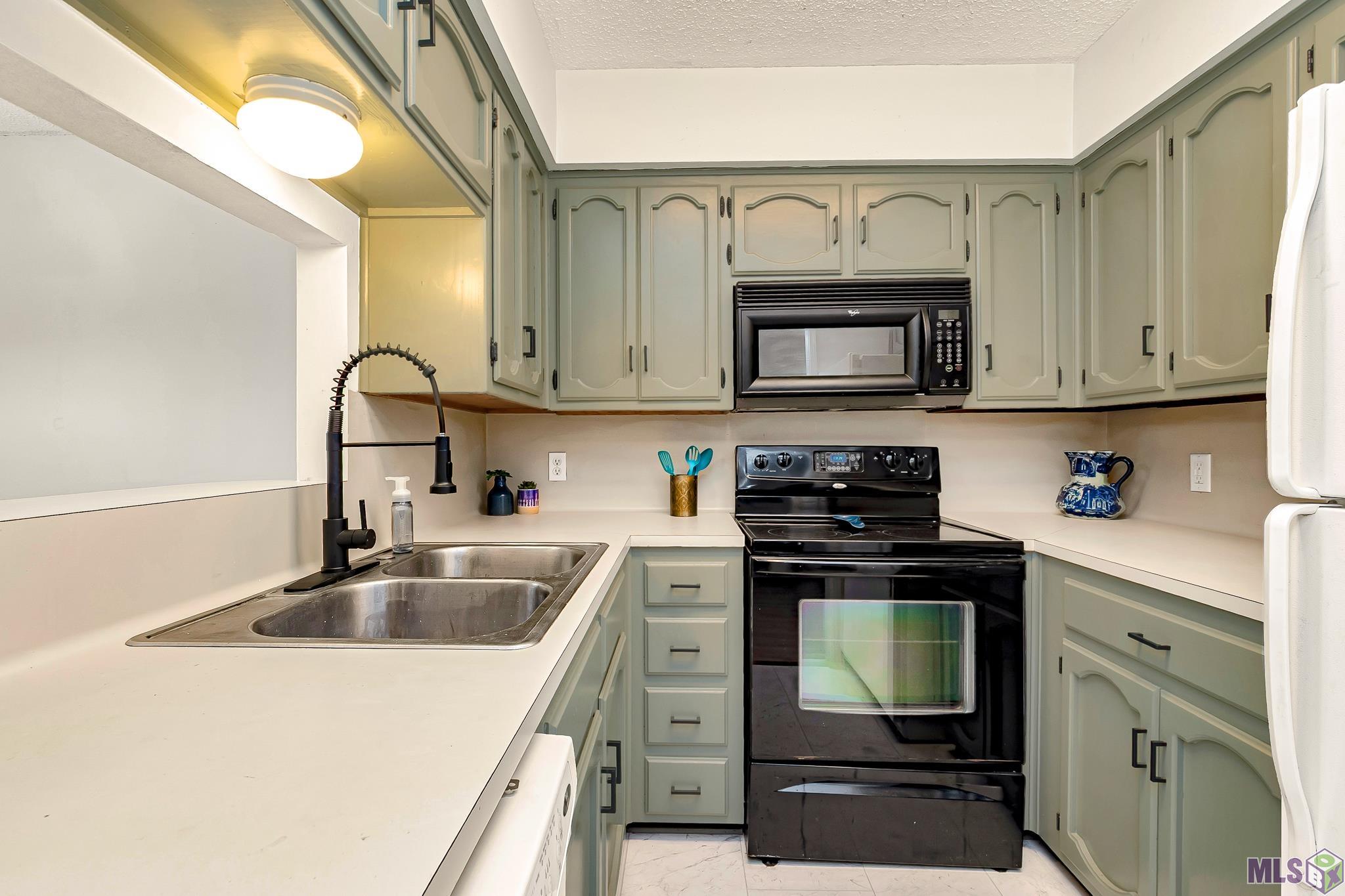 141 East Boyd Drive, Unit 302 Baton Rouge, LA 70808 - Photo 10 of 21