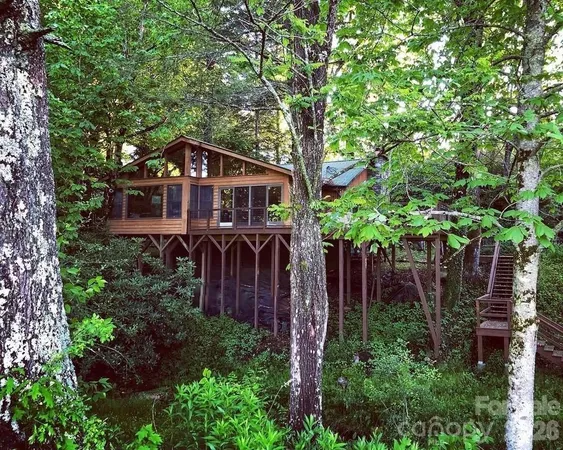 $440,000 | 1359 Chestnut Grove Road, Spruce Pine, NC 28777