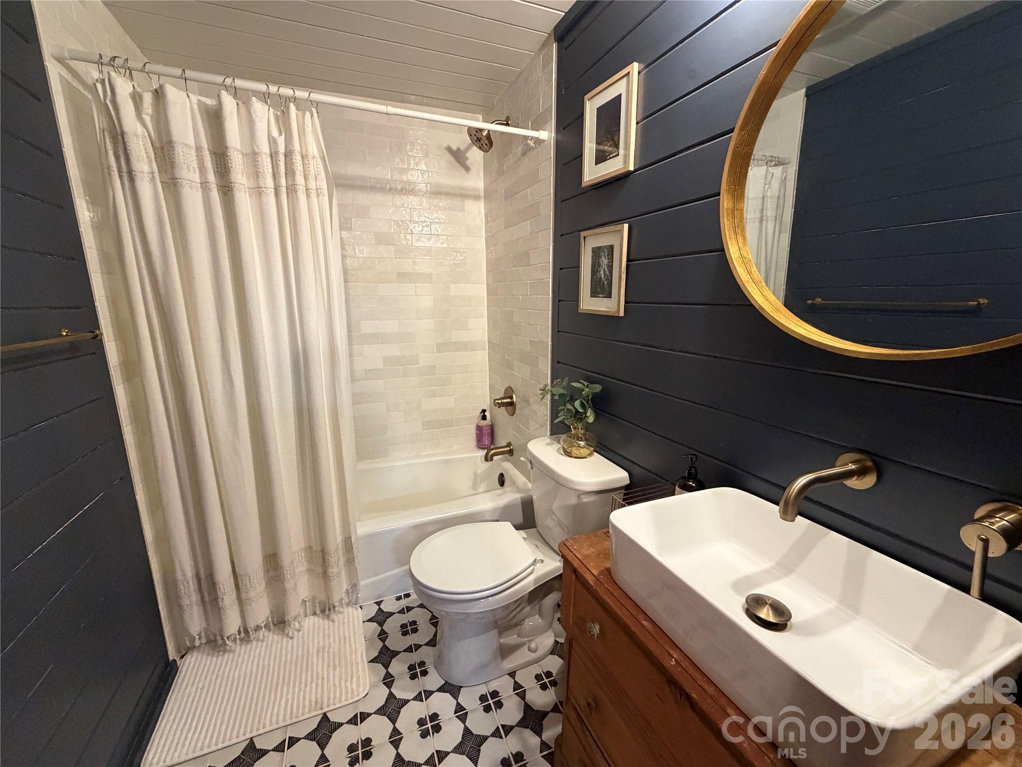 1359 Chestnut Grove Road Spruce Pine, NC 28777 - Photo 23 of 33