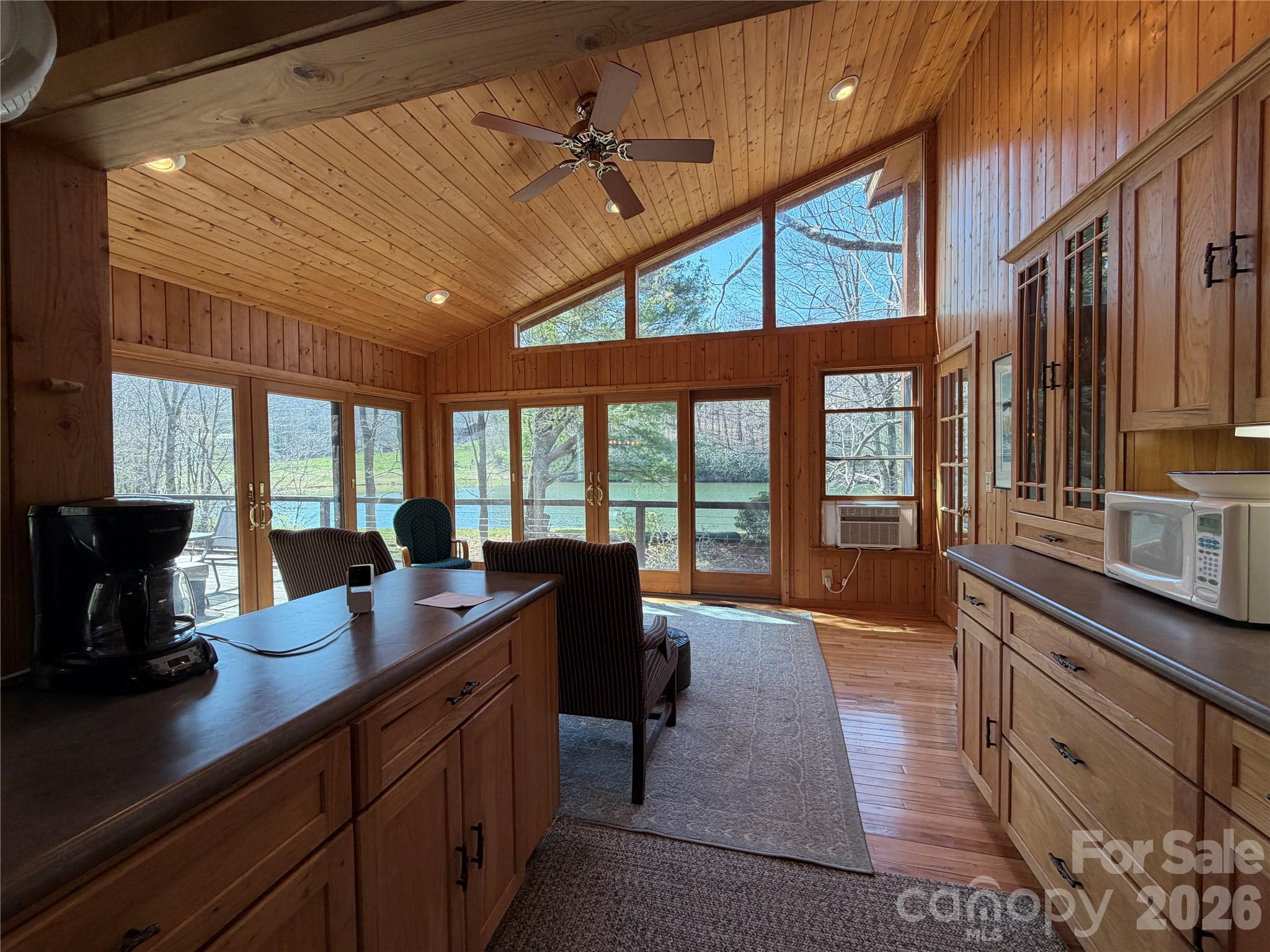 1359 Chestnut Grove Road Spruce Pine, NC 28777 - Photo 24 of 33