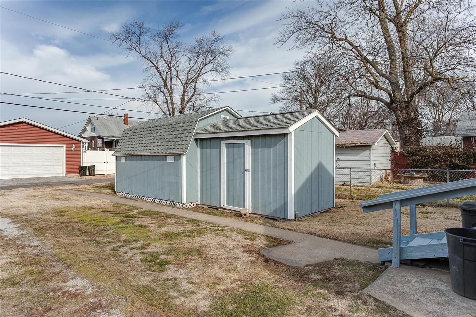 136 West 2nd Street Roxana, IL 62084 - Photo 31 of 32