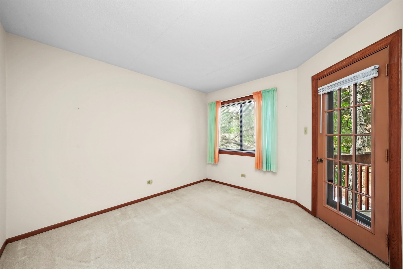 6401 Pershing Road, Unit 204 Stickney, IL 60402 - Photo 18 of 41 Gallery Image 18
