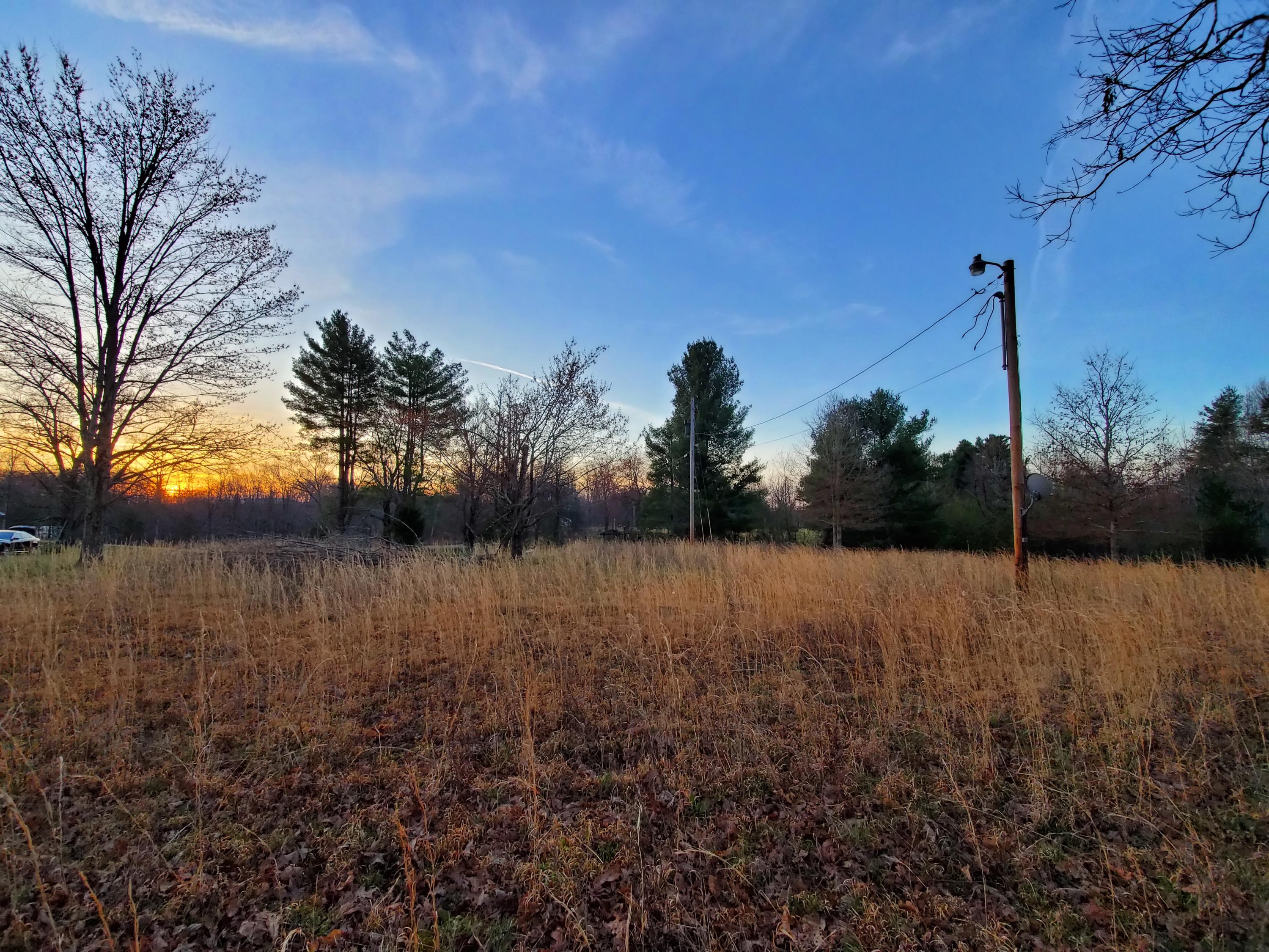 Red Hill Road Sunbright, TN 37872 - Photo 1 of 4 20190404_073300