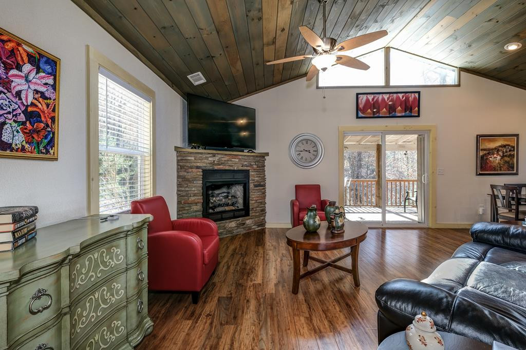 107 Roxys Run Murphy, NC 28906 - Photo 2 of 45