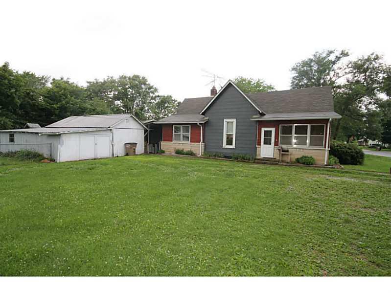 42 North Mapleton Street Columbus, IN 47201 - Photo 1 of 23 Gallery Image 1
