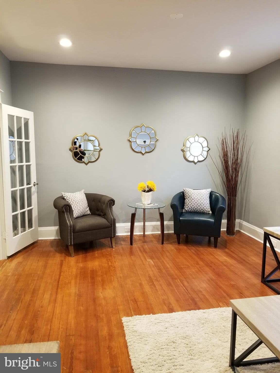 3011 Willoughby Road Baltimore, MD 21234 - Photo 11 of 30 Living Room