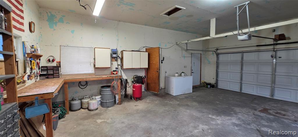 6123 North Seymour Road Flushing, MI 48433 - Photo 36 of 53