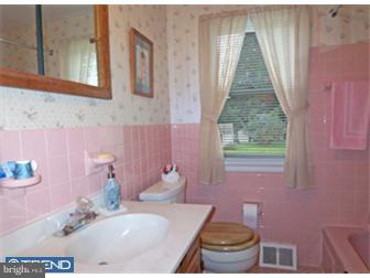 1016 Pross Road Lansdale, PA 19446 - Photo 10 of 12 Bathroom