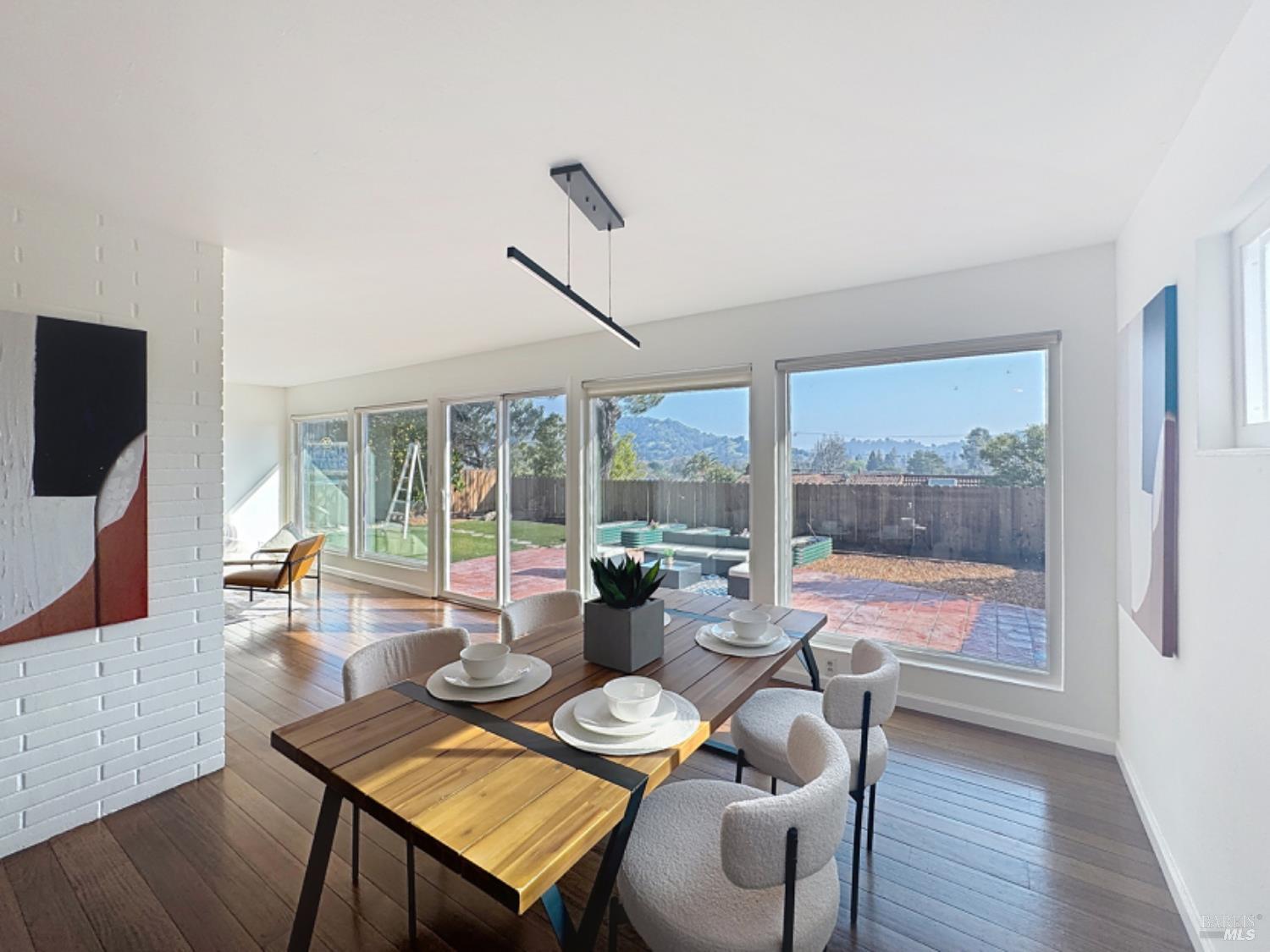 587 Tanbark Terrace San Rafael, CA 94903 - Photo 15 of 51 Gallery Image 15