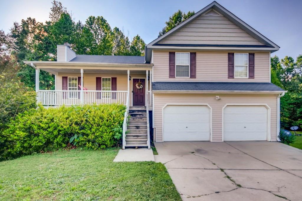 29 Darby Court Dallas, GA 30132 - Photo 1 of 1 front view of a house with a yard