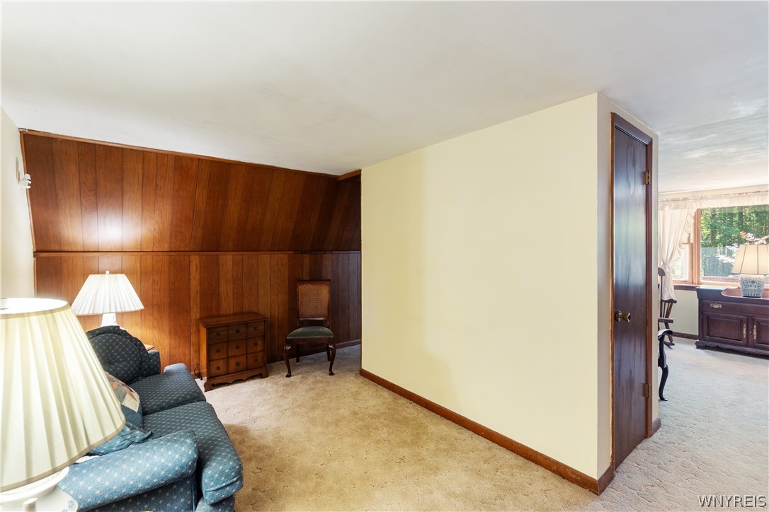 3367 Dunham Road Orangeville, NY 14569 - Photo 35 of 50 Main level living area