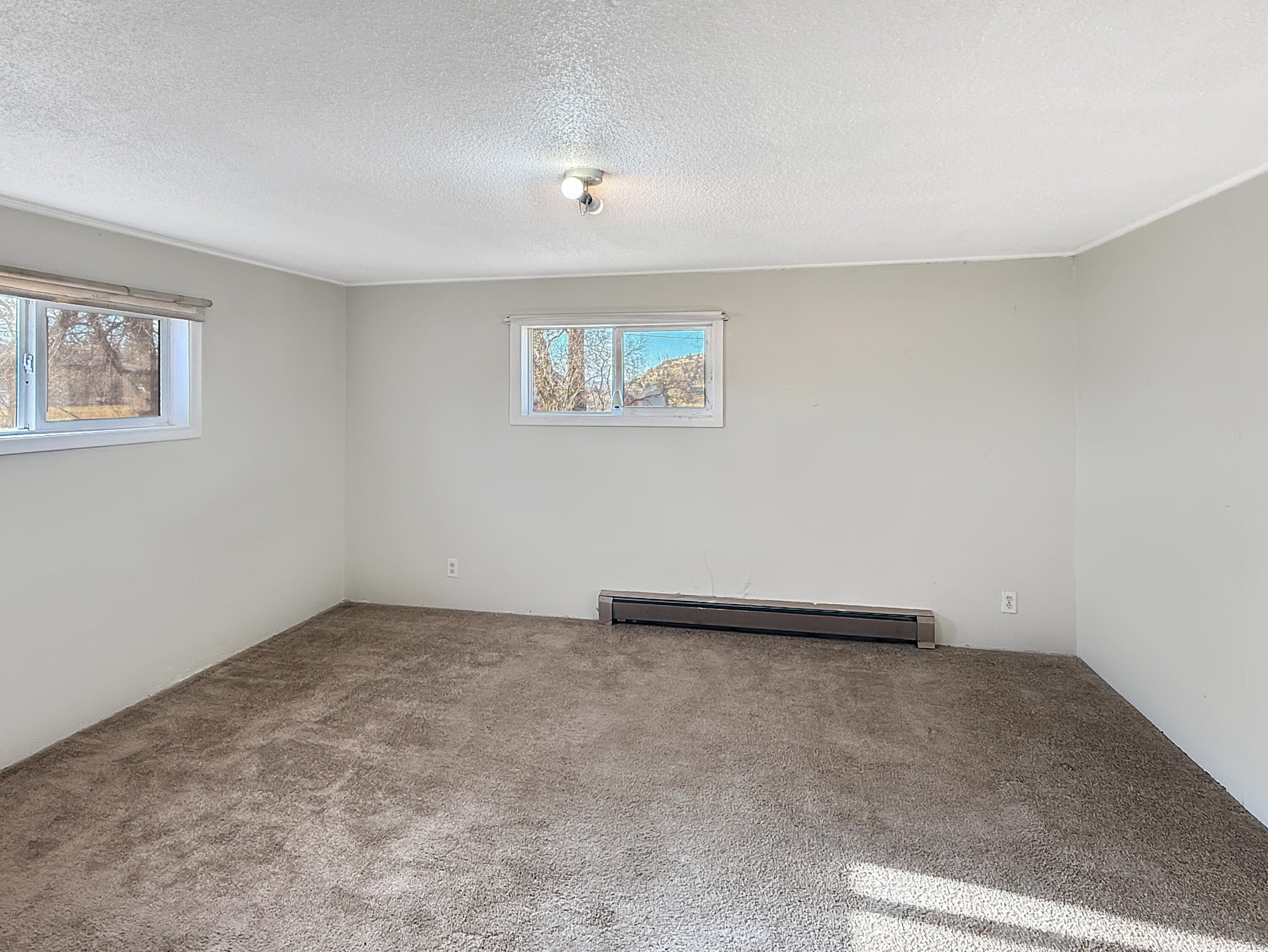 643 North Coles Road Prineville, OR 97754 - Photo 13 of 45 1st Bedroom