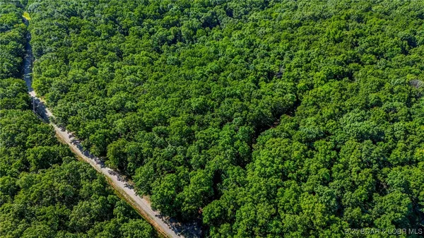 $14,999 | Lot 1169-1143 Elliott Place, Edwards, MO 65326