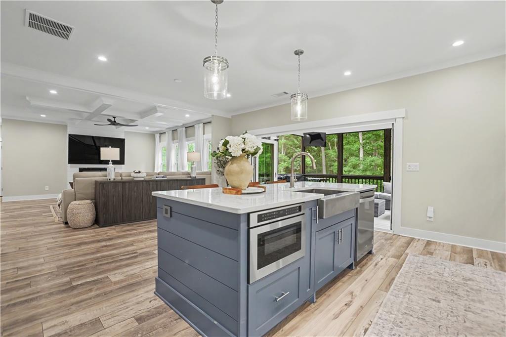 727 Old Collins Road Hoschton, GA 30548 - Photo 10 of 58