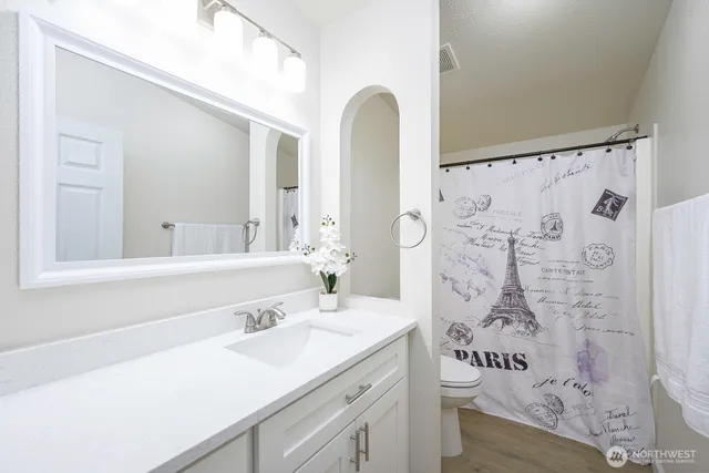 $448,000 | 4948 Northeast E 7 Road, Moses Lake, WA 98837