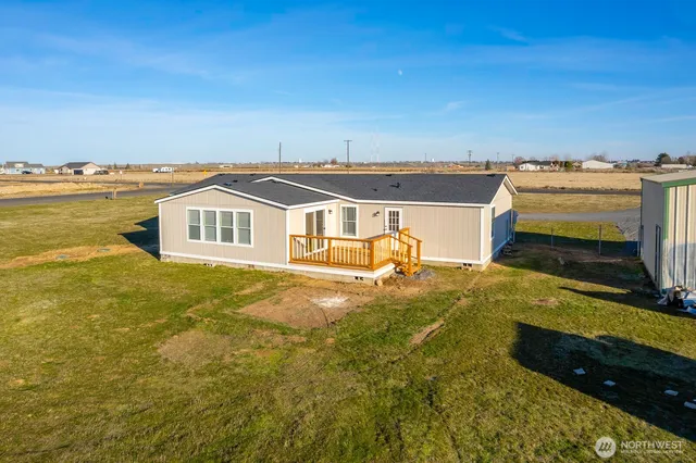 $448,000 | 4948 Northeast E 7 Road, Moses Lake, WA 98837