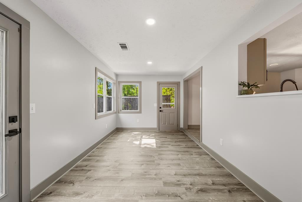 7313 Sesame Street Columbus, GA 31909 - Photo 32 of 43 a view of an empty room and window