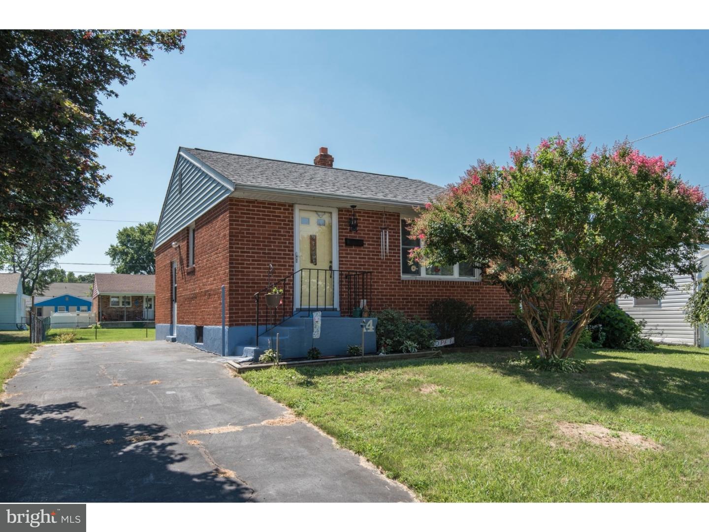 14 Ermine Lane New Castle, DE 19720 - Photo 1 of 25 Exterior Front