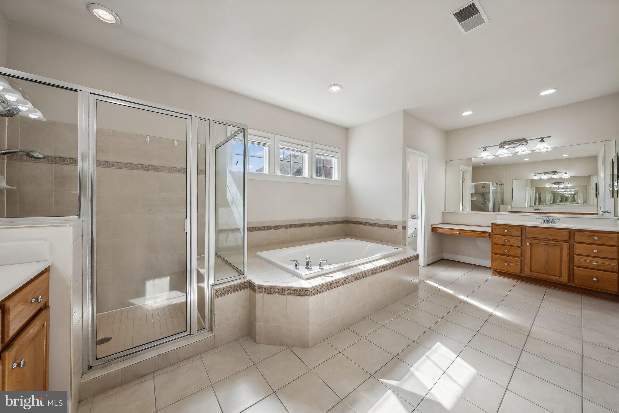 23115 Persimmon Ridge Road Clarksburg, MD 20871 - Photo 28 of 49 Gallery Image 28
