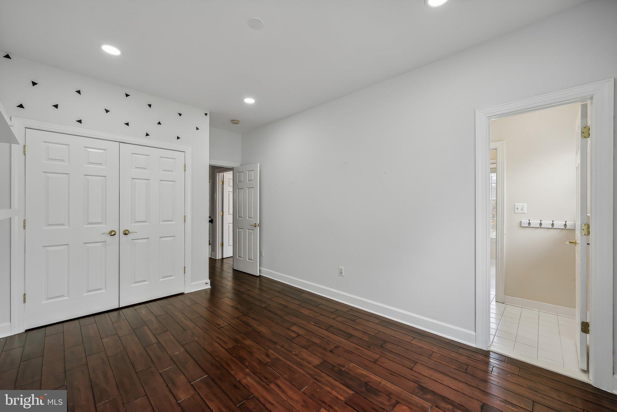 23115 Persimmon Ridge Road Clarksburg, MD 20871 - Photo 31 of 49 Gallery Image 31