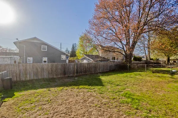 $307,900 | 78 Glendale Street, Chicopee, MA 01020