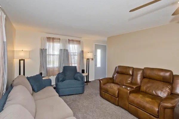 $307,900 | 78 Glendale Street, Chicopee, MA 01020