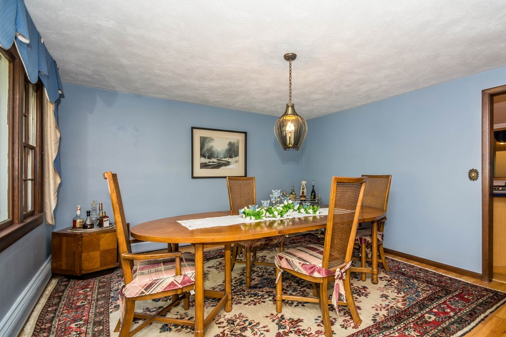 700 Middleton Road North Andover, MA 01845 - Photo 18 of 29 Gallery Image 18