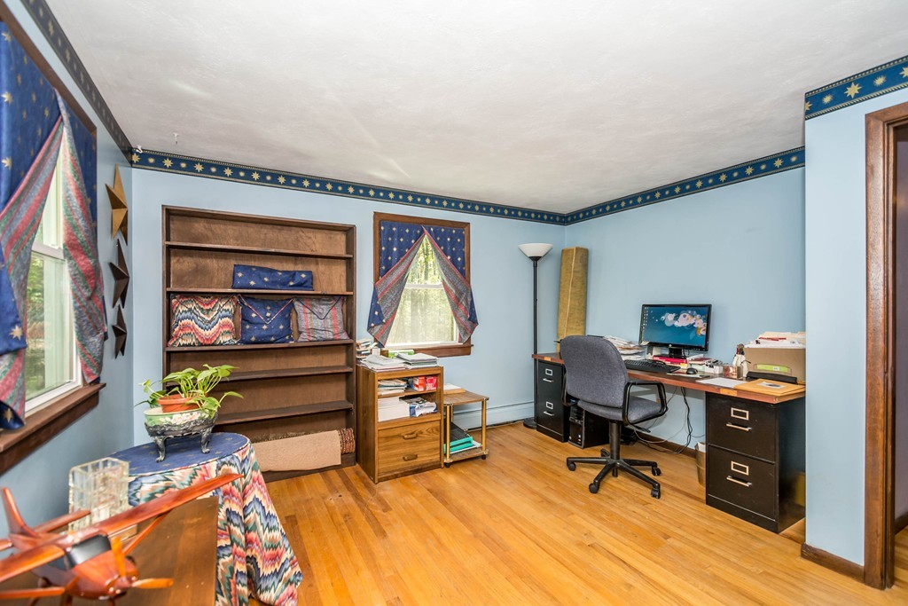 700 Middleton Road North Andover, MA 01845 - Photo 21 of 29 Gallery Image 21