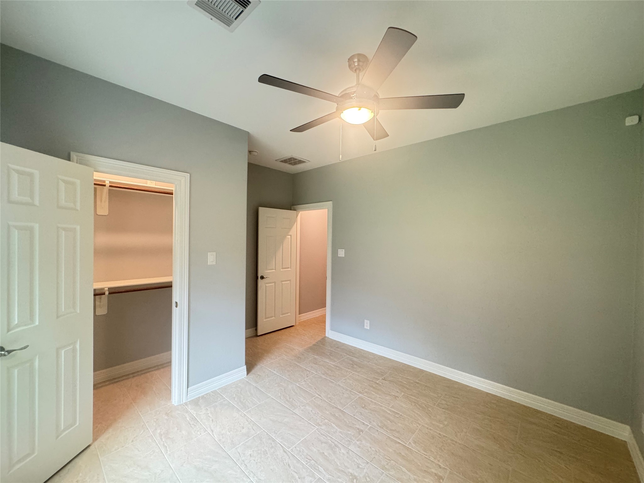 2010 Cherry Laurel Spring, TX 77386 - Photo 42 of 45 Reverse view of 3rd bedroom