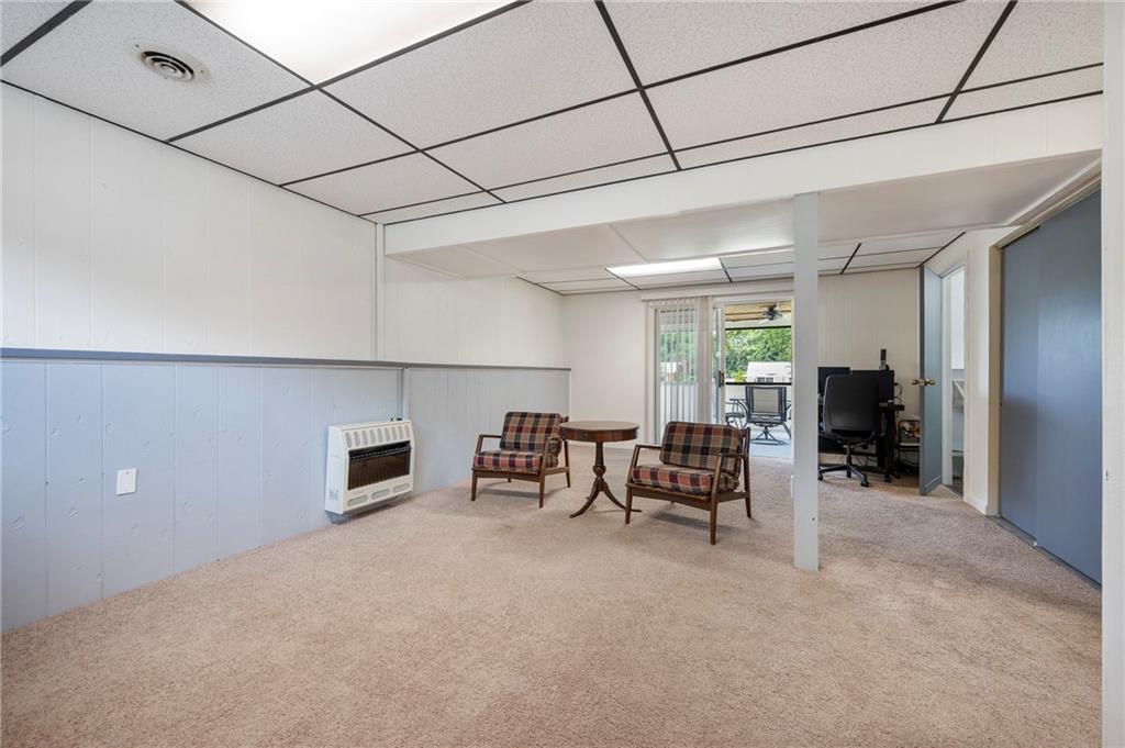 146 Pinehurst Drive Freedom, PA 15042 - Photo 21 of 30 a living room with furniture