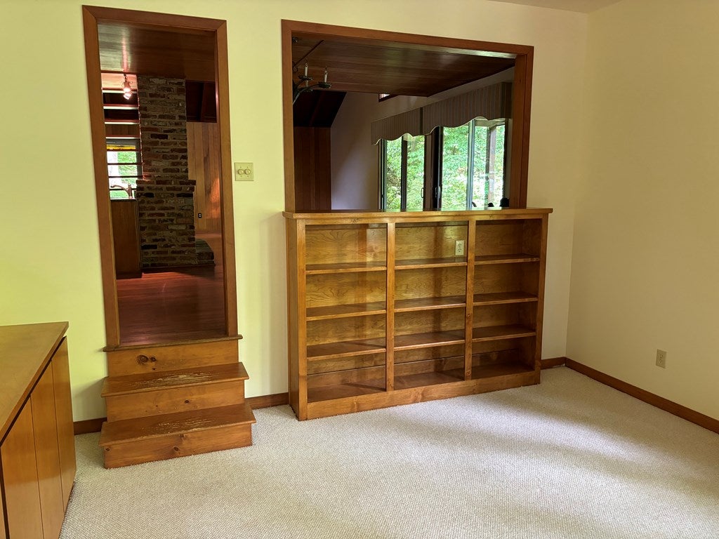 239 Fox Hill Road Rice, VA 23966 - Photo 9 of 31 Gallery Image 9