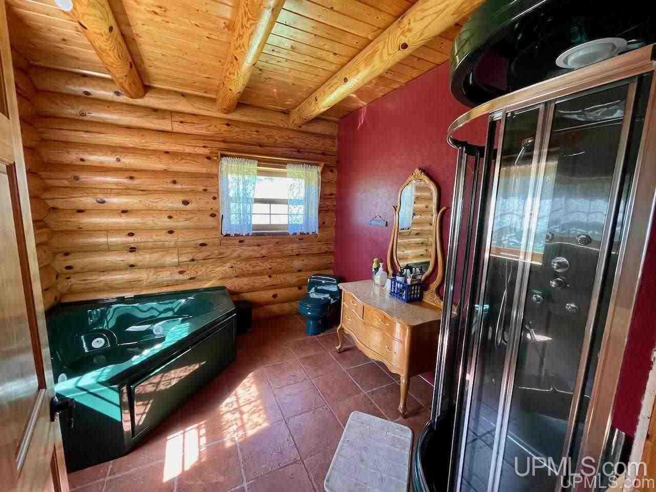 9745 County Road 581 Ishpeming, MI 49849 - Photo 10 of 28