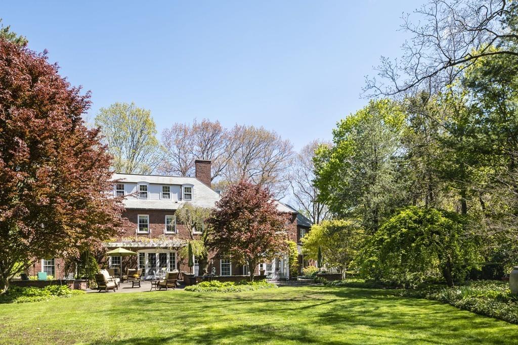 85 Sears Road Brookline, MA 02445 - Photo 18 of 18