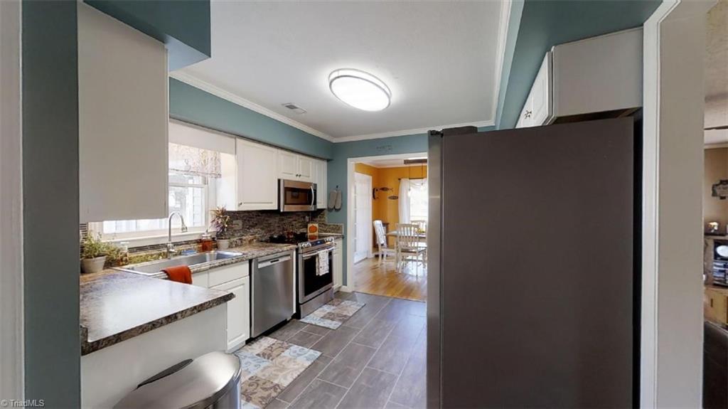 8308 Prince Edward Road Stokesdale, NC 27357 - Photo 10 of 30 Gallery Image 10