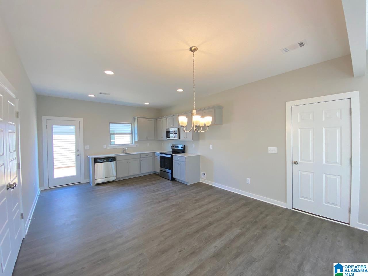 81 Granvil Way Weaver, AL 36277 - Photo 8 of 28