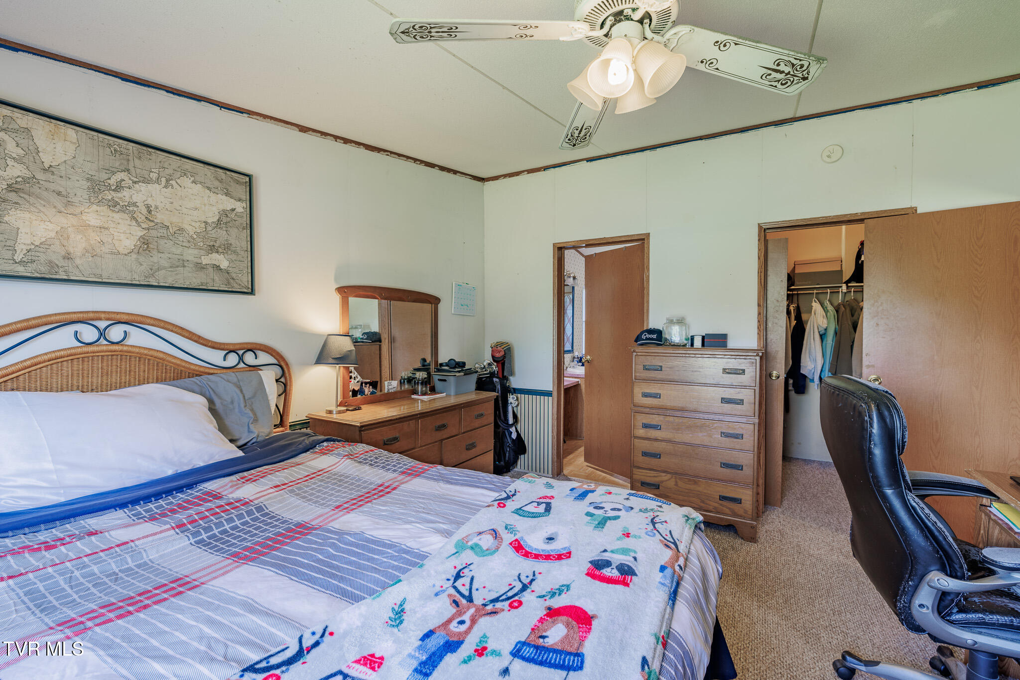1005 Antioch Road Johnson City, TN 37604 - Photo 6 of 20 1R9A5484-HDR