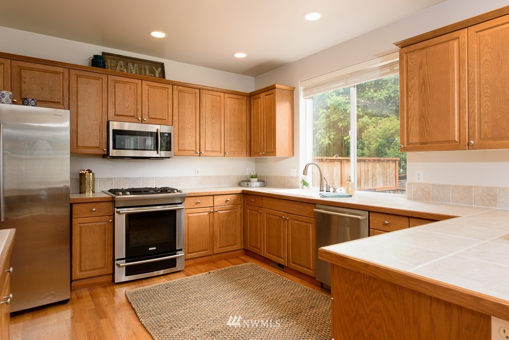 2311 198th Street Southeast Bothell, WA 98012 - Photo 8 of 25 Gallery Image 8