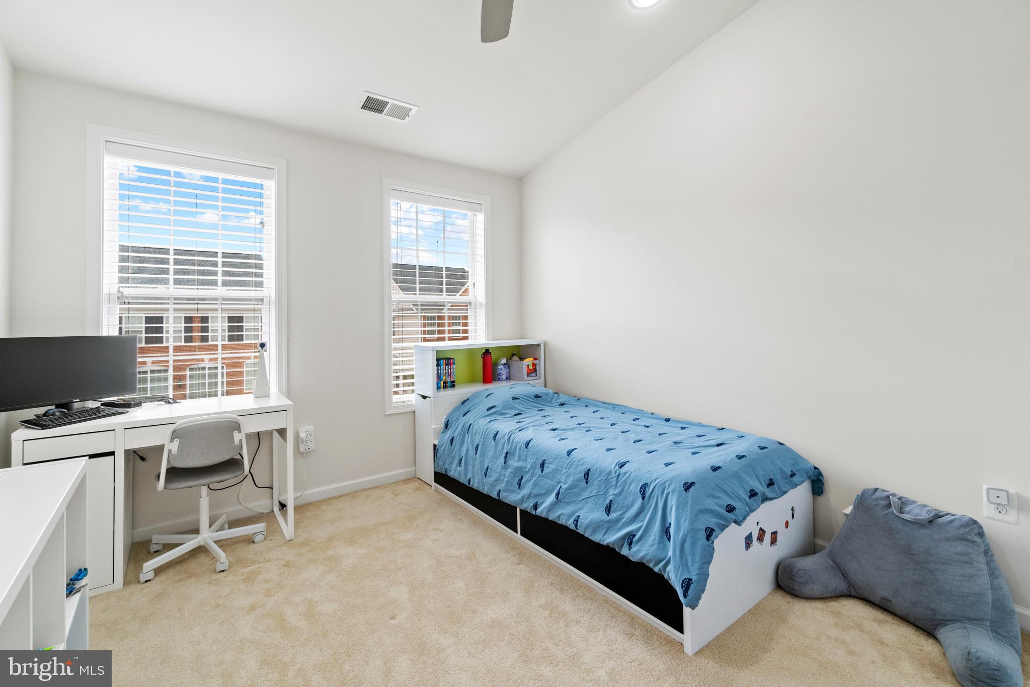 43262 Mitcham Square Ashburn, VA 20148 - Photo 20 of 24