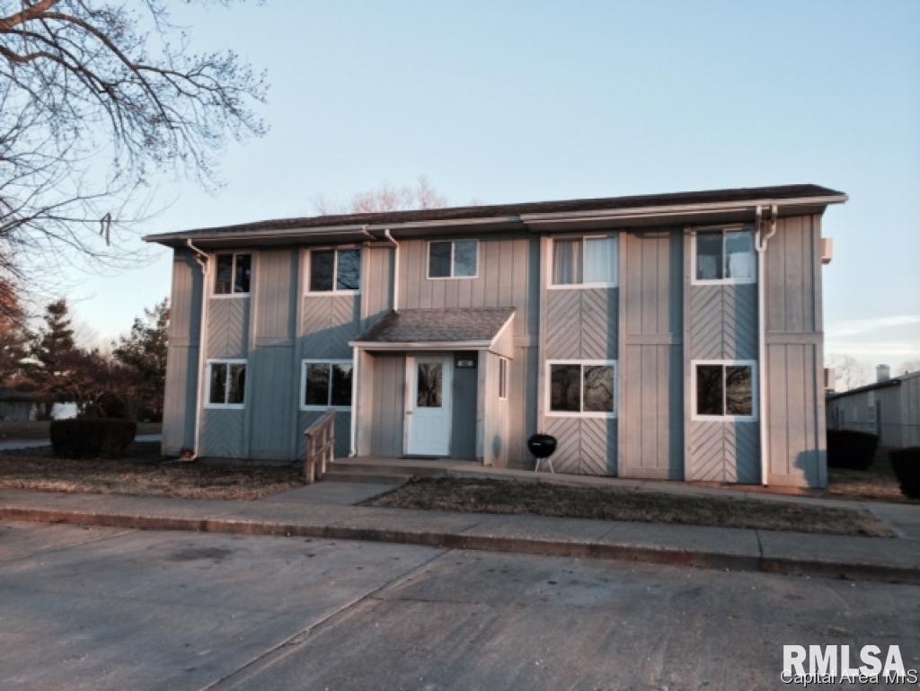 Hall Street Street Virginia, IL 62691 - Photo 1 of 17