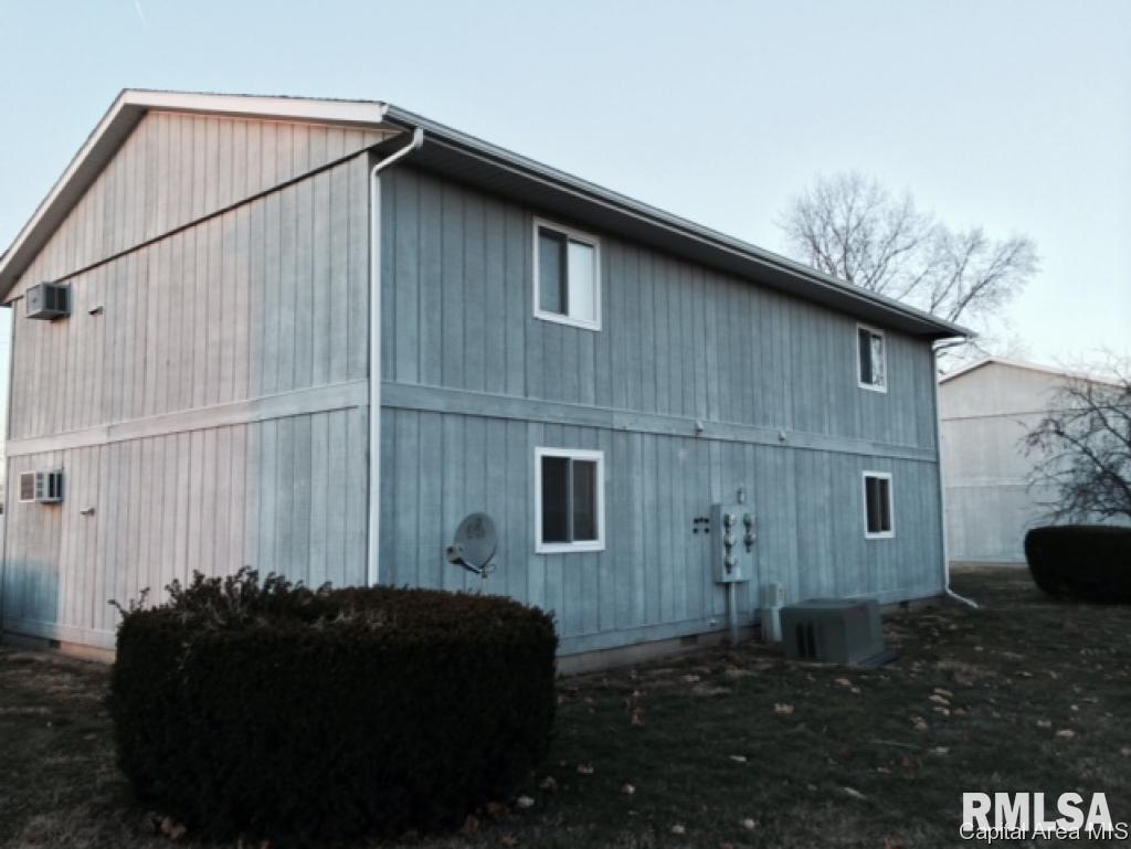 Hall Street Street Virginia, IL 62691 - Photo 4 of 17