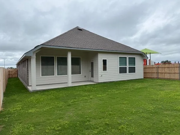 $390,990 | 402 Judson Street, Bertram, TX 78605