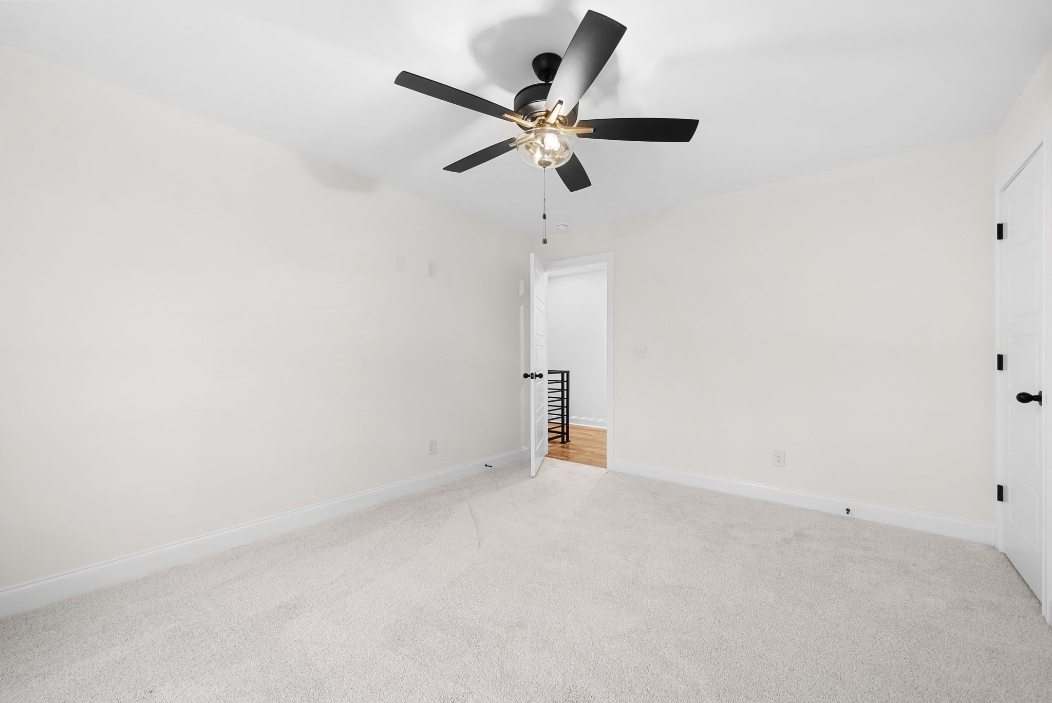 1800 Gholson Road Clarksville, TN 37043 - Photo 11 of 33 a view of an empty room
