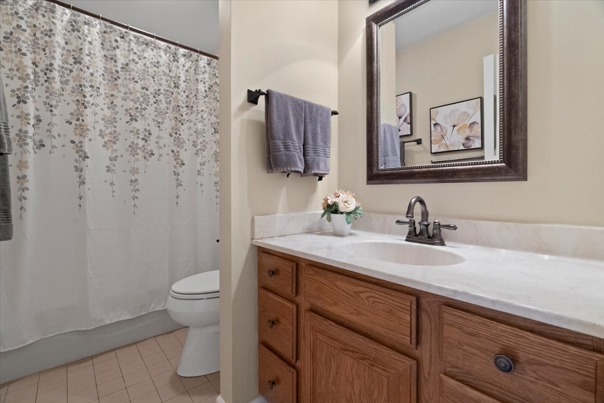 1012 Windhaven Road Libertyville, IL 60048 - Photo 29 of 63 Gallery Image 29