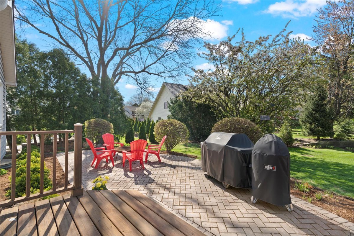 1012 Windhaven Road Libertyville, IL 60048 - Photo 52 of 63 Gallery Image 52
