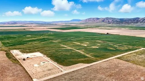 $295,000 | Cemetery Lane, Unit C, Arbon, ID 83212