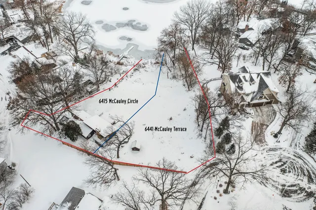 $450,000 | 6415 McCauley Circle, Edina, MN 55439